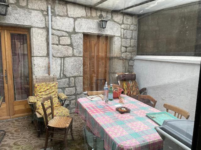 Vente Maison 7 pièces 200 m2 Tence