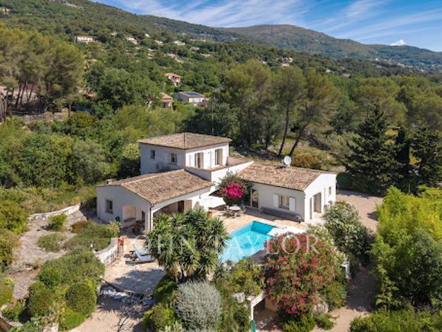 Vente Maison 7 pièces 200 m2 Tourrettes sur Loup