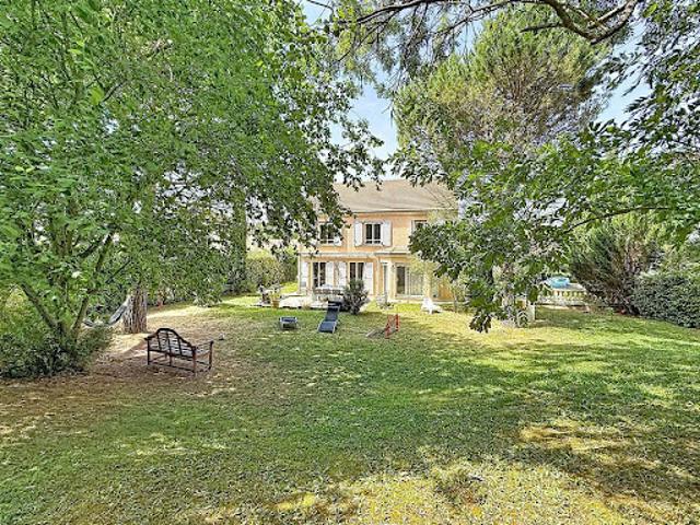Vente Maison 7 pièces 200 m2 Villecresnes