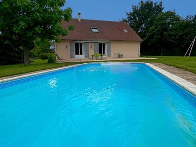Vente Maison 7 pièces 201 m2 Neuville sur Sarthe