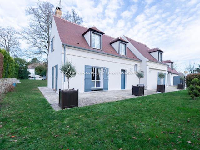 Vente Maison 7 pièces 201 m2 Orry la Ville