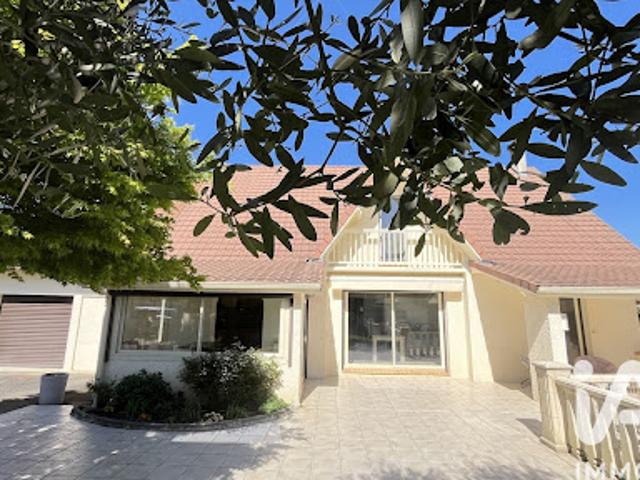 Vente Maison 7 pièces 201 m2 Lescar
