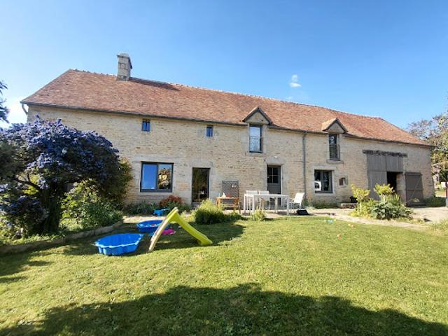 Vente Maison 7 pièces 203 m2 Arçonnay
