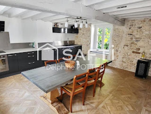 Vente Maison 7 pièces 203 m2 Crepy en valois
