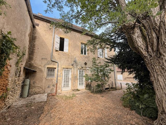 Vente Maison 7 pièces 203 m2 Le Puley