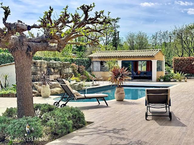 Vente Maison 7 pièces 203 m2 Saint Cézaire sur Siagne