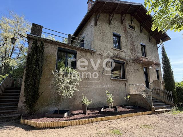 Vente Maison 7 pièces 203 m2 Saint Didier sur Chalaronne