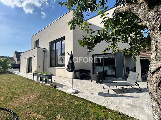 Vente Maison 7 pièces 203 m2 Soliers