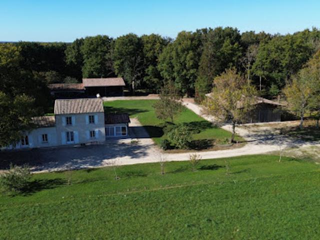 Vente Maison 7 pièces 214 m2 Lavausseau