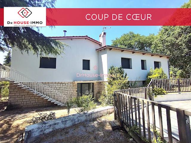 Vente Maison 7 pièces 214 m2 Château Arnoux Saint Auban
