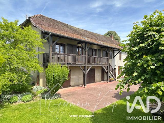 Vente Maison 7 pièces 214 m2 Le Pont de Beauvoisin