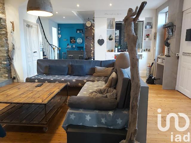 Vente Maison 7 pièces 215 m2 Nieul le Dolent