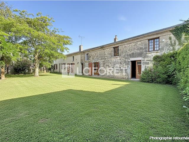 Vente Maison 7 pièces 215 m2 Doué en Anjou