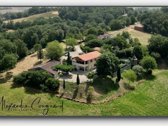 Vente Maison 7 pièces 215 m2 Puylaurens