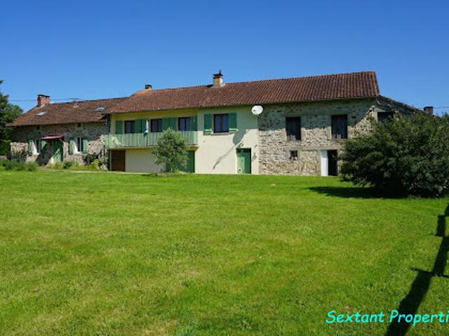 Vente Maison 7 pièces 215 m2 Saint Jory de Chalais