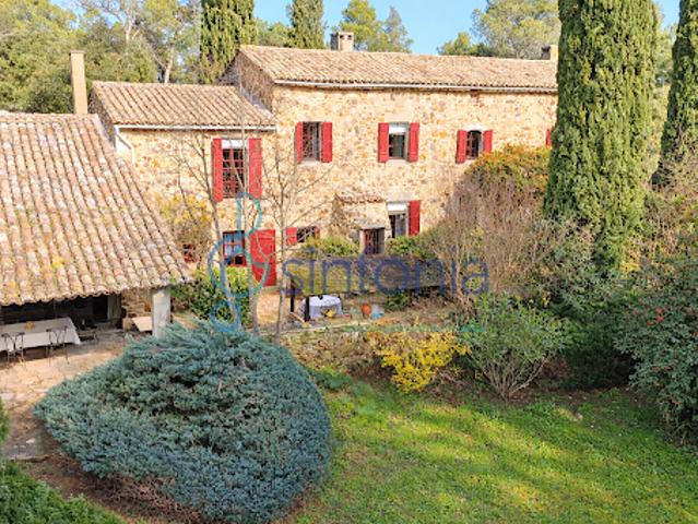 Vente Maison 7 pièces 215 m2 Uzès