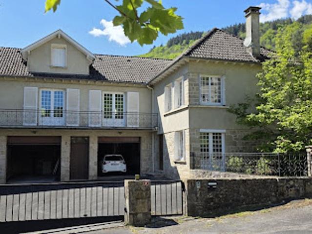 Vente Maison 7 pièces 216 m2 Laval de Cère
