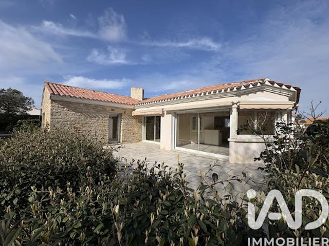 Vente Maison 7 pièces 217 m2 Saint Hilaire de Riez