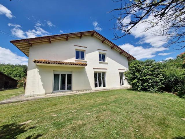 Vente Maison 7 pièces 217 m2 Souprosse