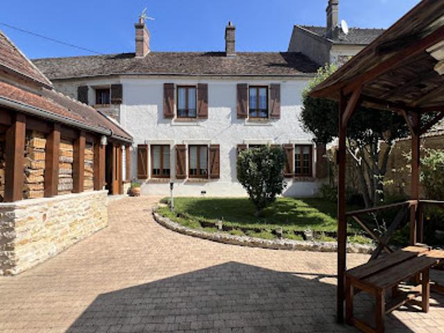 Vente Maison 7 pièces 210 m2 Auteuil