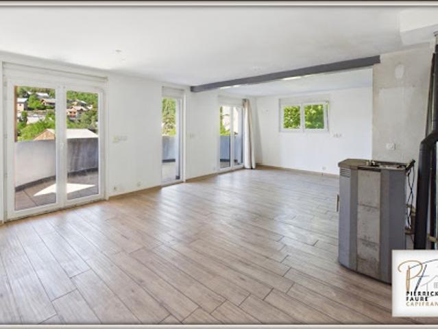 Vente Maison 7 pièces 210 m2 Briançon