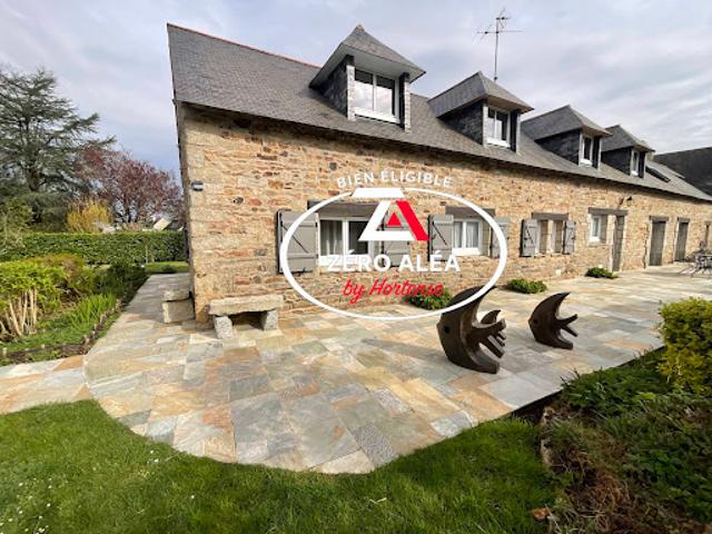 Vente Maison 7 pièces 210 m2 Cléguer
