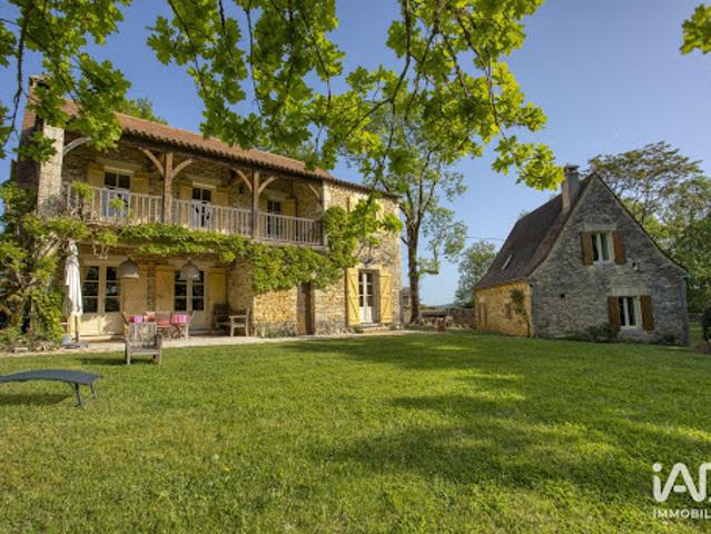 Vente Maison 7 pièces 210 m2 Daglan