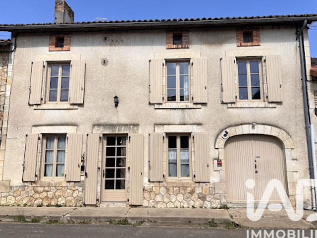 Vente Maison 7 pièces 210 m2 Le Grand Madieu
