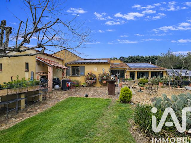 Vente Maison 7 pièces 210 m2 Le Thor