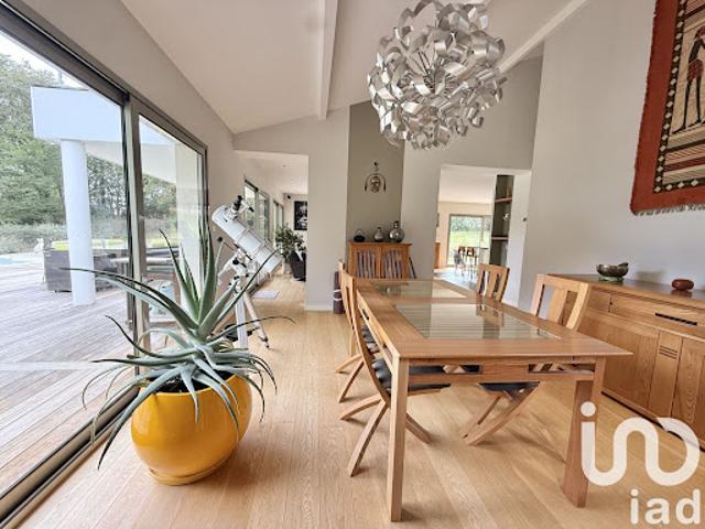 Vente Maison 7 pièces 210 m2 Loupes