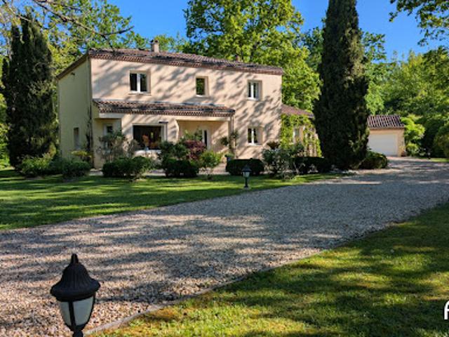 Vente Maison 7 pièces 210 m2 Saint Sulpice et Cameyrac