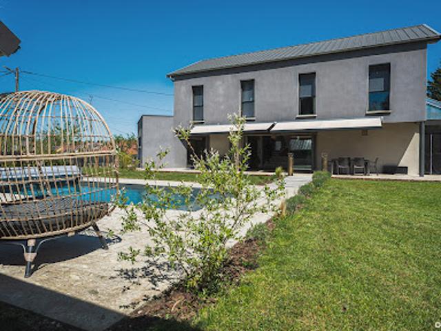 Vente Maison 7 pièces 210 m2 Voray sur l'Ognon