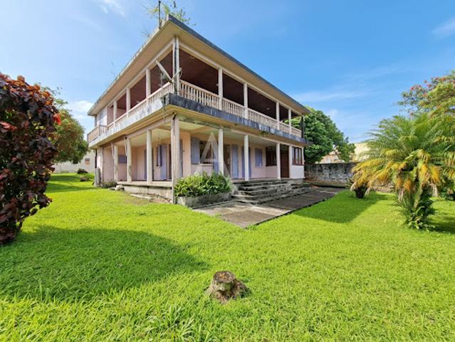 Vente Maison 7 pièces 210.1 m2 Le morne rouge