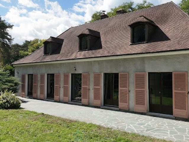 Vente Maison 7 pièces 211 m2 Noisy sur Ecole