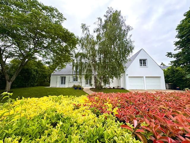 Vente Maison 7 pièces 211 m2 Ozoir la ferriere