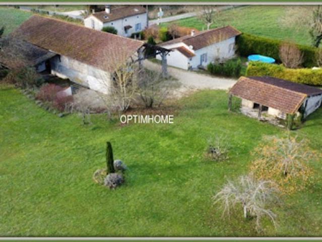 Vente Maison 7 pièces 211 m2 Aubeterre sur Dronne