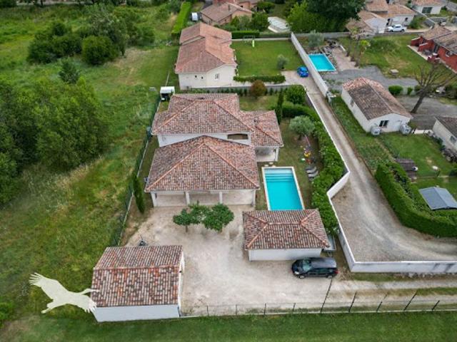 Vente Maison 7 pièces 215 m2 Bruguières
