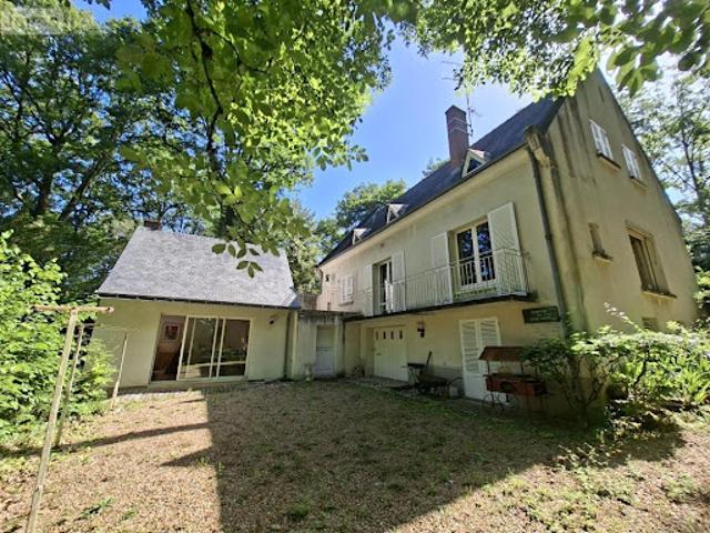 Vente Maison 7 pièces 211 m2 Joue les tours