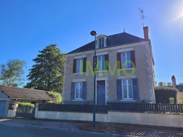 Vente Maison 7 pièces 211.11 m2 Saint Hilaire de Court