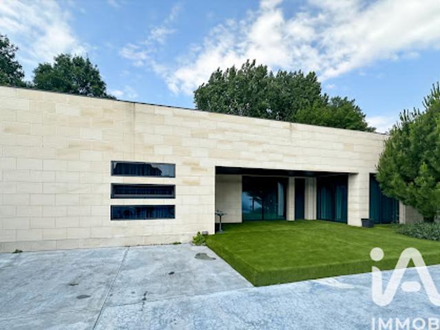 Vente Maison 7 pièces 212 m2 Chelles