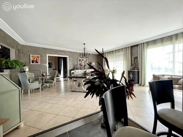 Vente Maison 7 pièces 212 m2 La Roche sur Yon