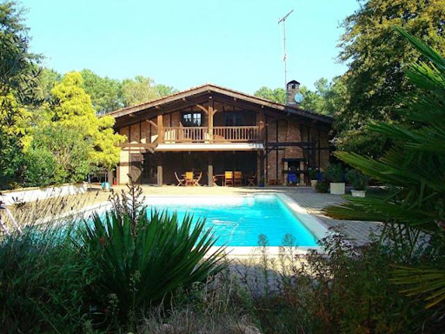 Vente Maison 7 pièces 213 m2 Mazerolles