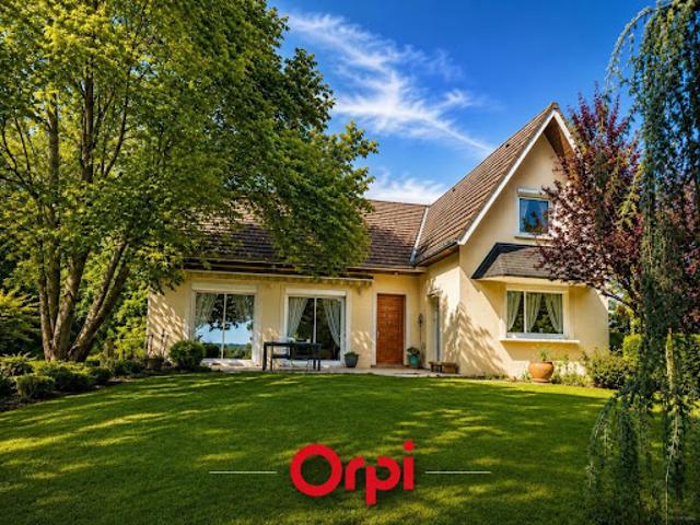 Vente Maison 7 pièces 213 m2 Saint Georges d'Espéranche