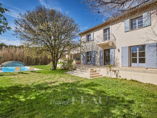 Vente Maison 7 pièces 213.05 m2 Aix en Provence