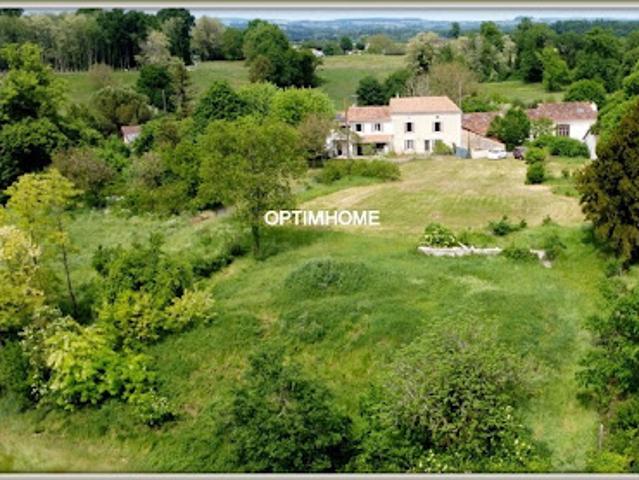 Vente Maison 7 pièces 224 m2 Aubeterre sur Dronne