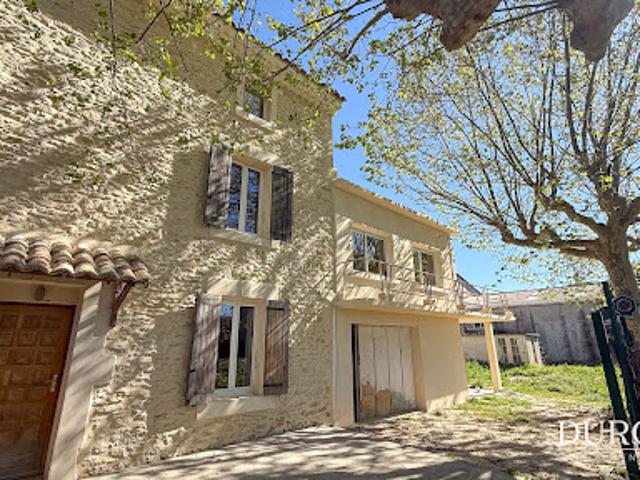 Vente Maison 7 pièces 224 m2 Caderousse