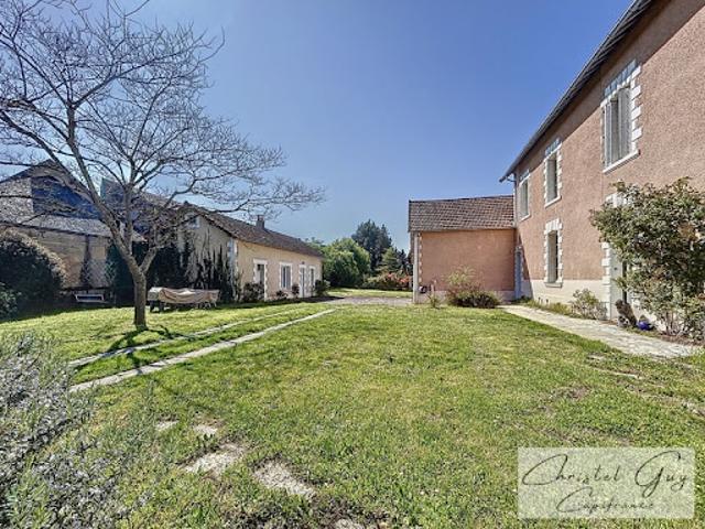Vente Maison 7 pièces 224 m2 Vaas