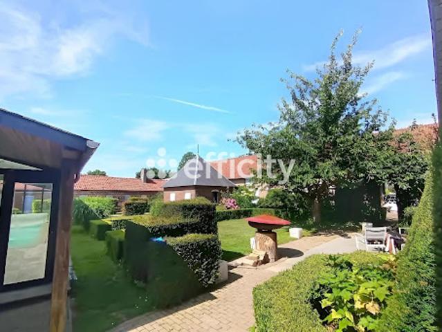 Vente Maison 7 pièces 224.87 m2 Maizicourt