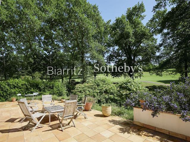 Vente Maison 7 pièces 225 m2 Arcangues