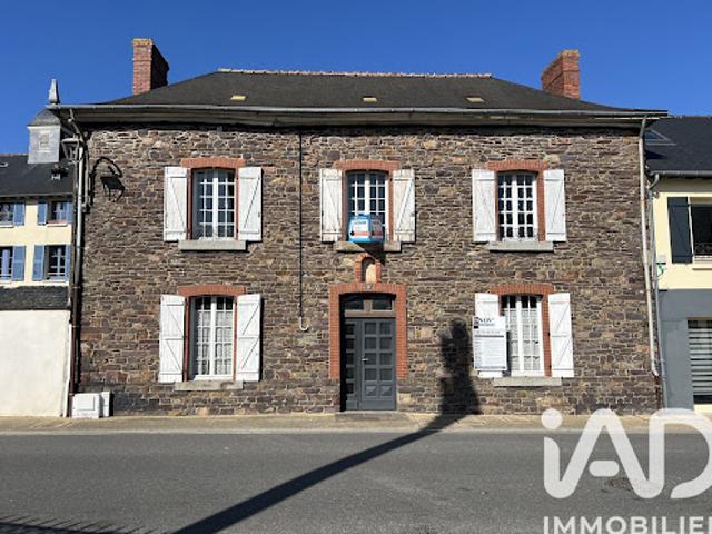 Vente Maison 7 pièces 225 m2 Bréal sous Montfort